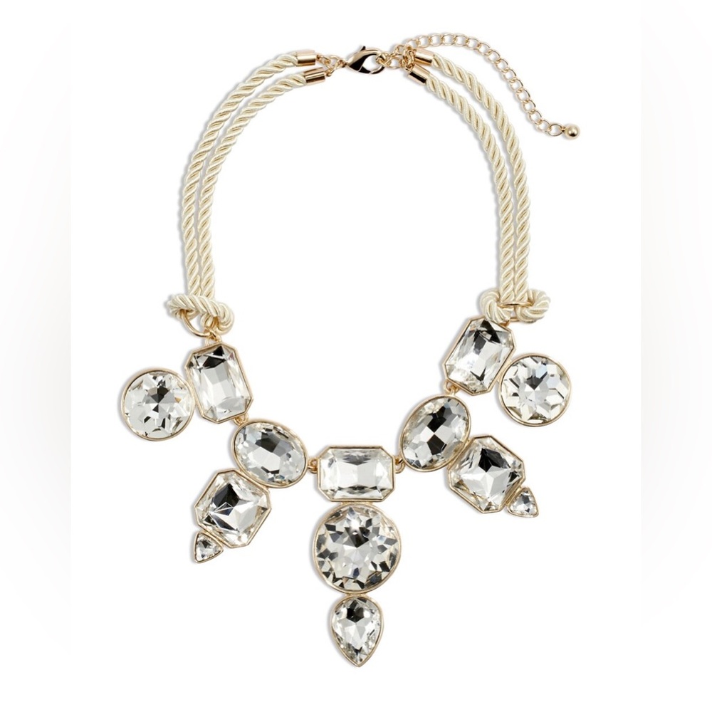 Chico’s Geneva Short Crystal Necklace